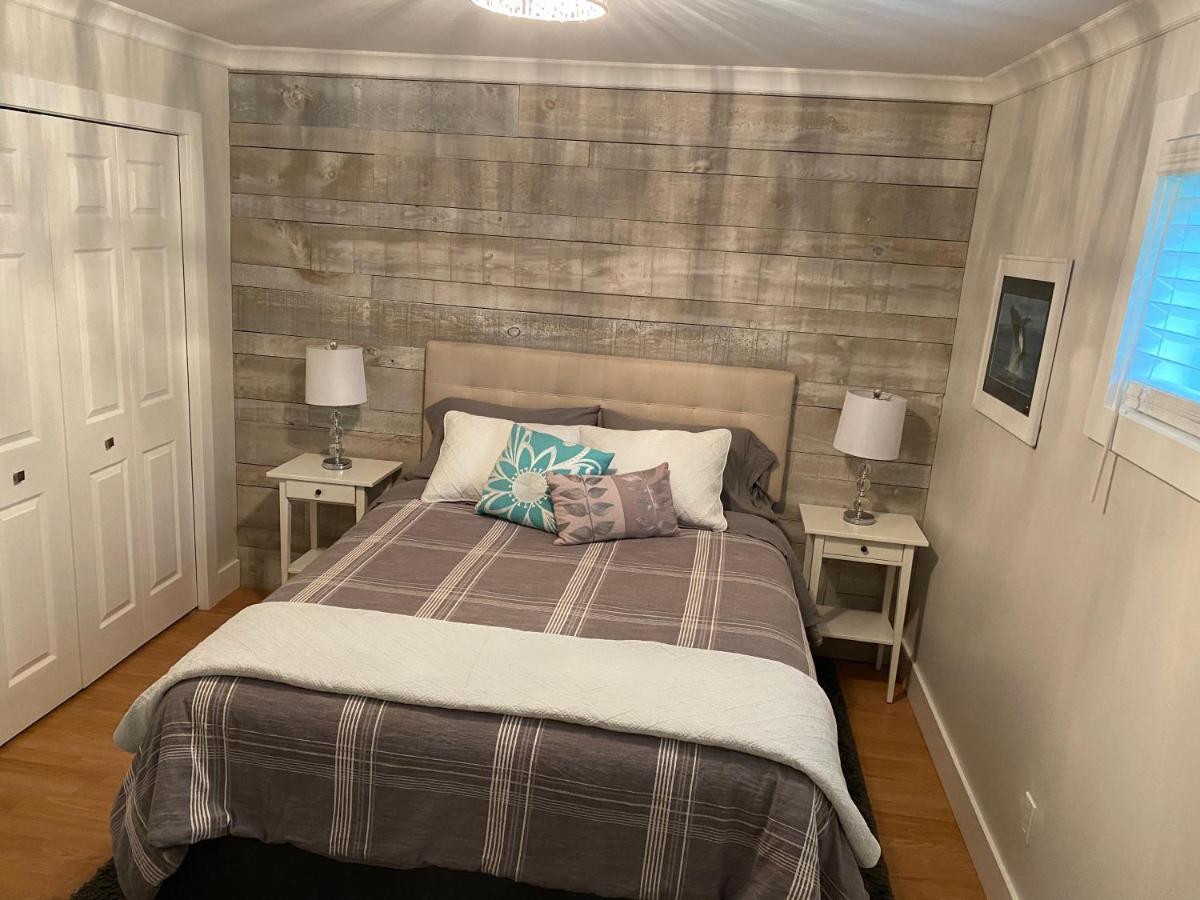 Panoramic View Private 1 Bedroom Suite Кортни Екстериор снимка